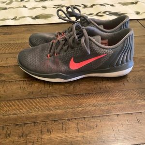 Motivated Seller like  new nike sneakers